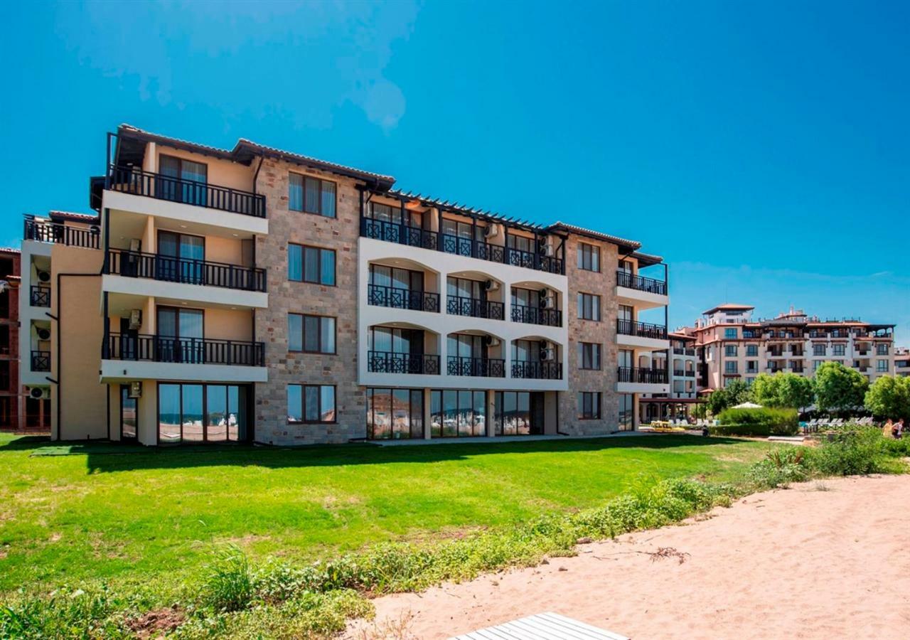 Di 70 M² Con 1 Resort 3*